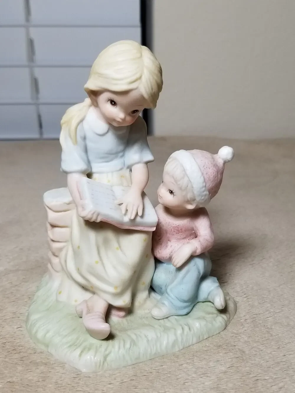 Lefton China Figurine Learning From The Bible 5